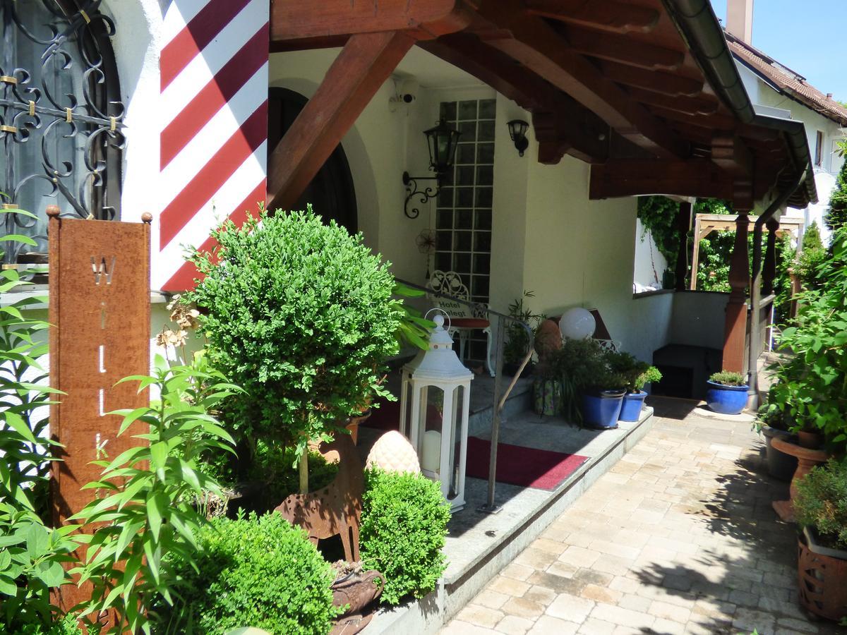 Hotel Engelhof Тутцинг Экстерьер фото